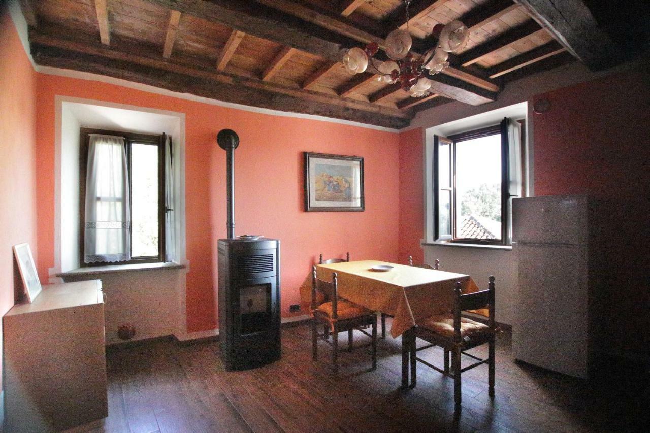 Aparthotel La Rocca Di Efisio à Costigliole d'Asti Extérieur photo