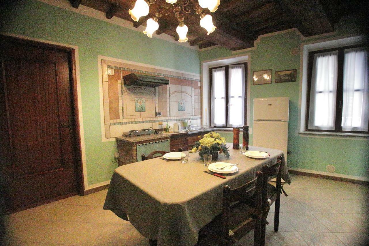 Aparthotel La Rocca Di Efisio à Costigliole d'Asti Extérieur photo