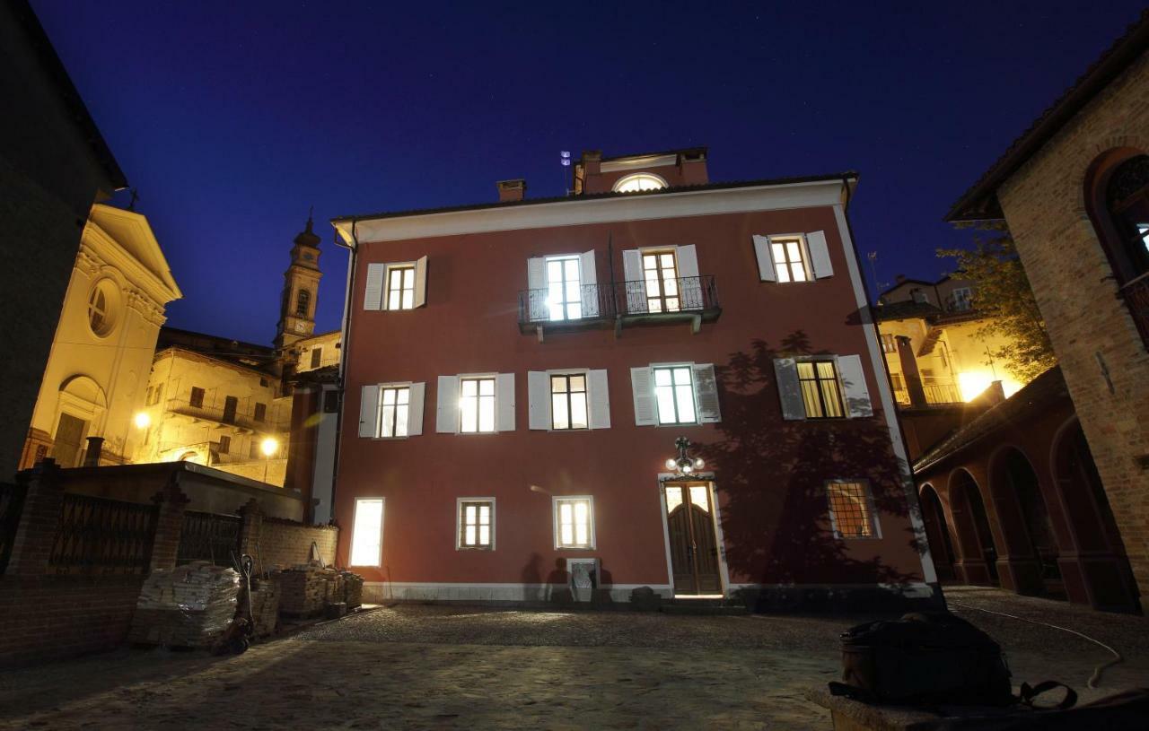 Aparthotel La Rocca Di Efisio à Costigliole d'Asti Extérieur photo